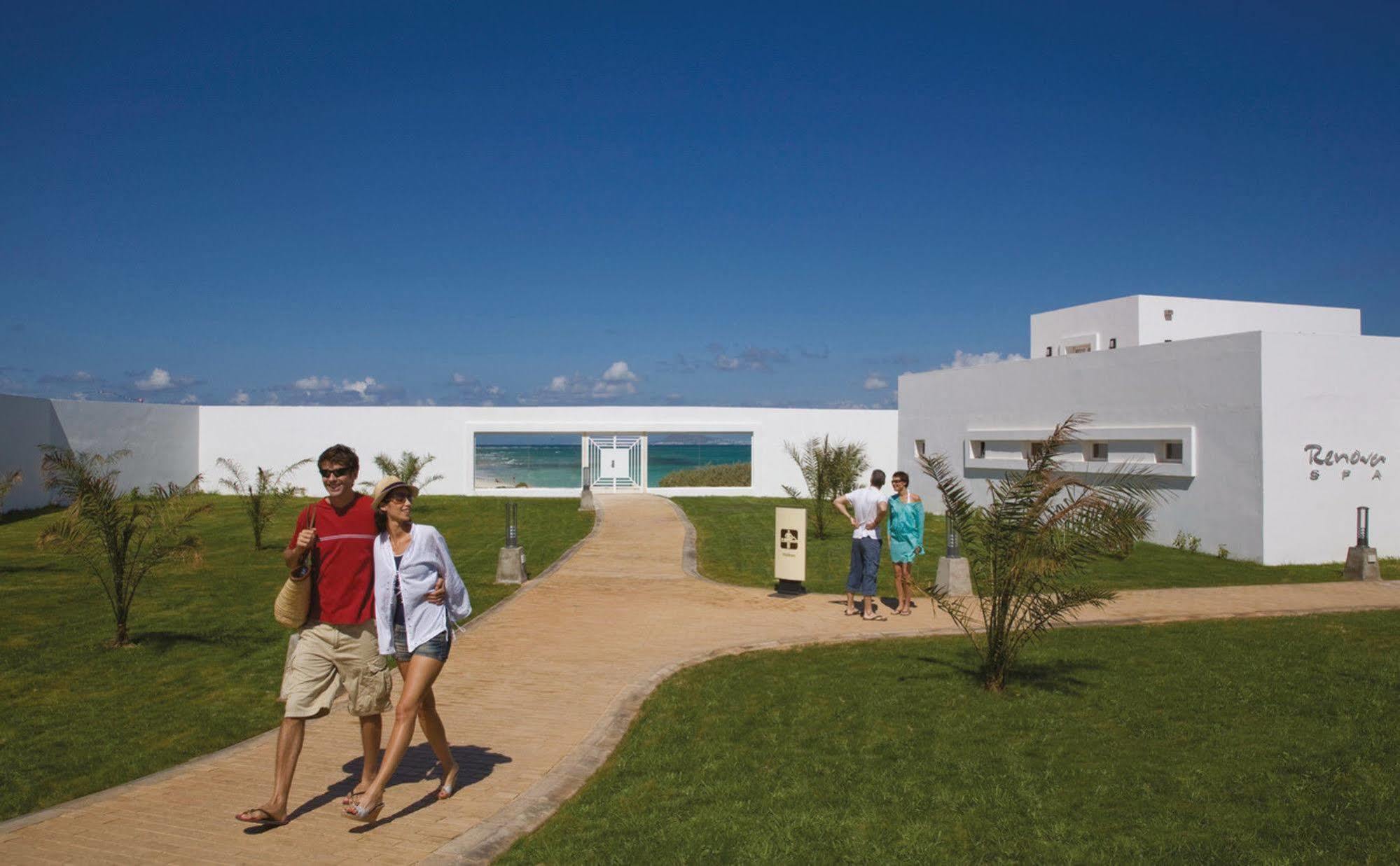 Riu Palace Tres Islas 科拉雷侯 外观 照片